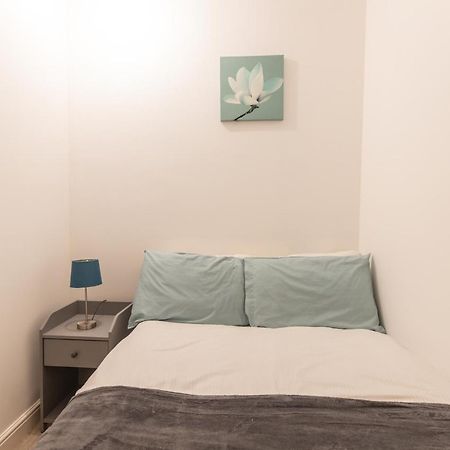 Cosy Modern Apartment, Grand Victorian Building, 5 Mins To Coventry City Centre Exterior photo