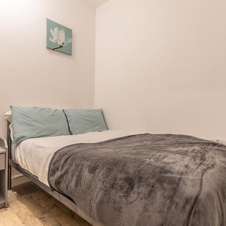 Cosy Modern Apartment, Grand Victorian Building, 5 Mins To Coventry City Centre Exterior photo
